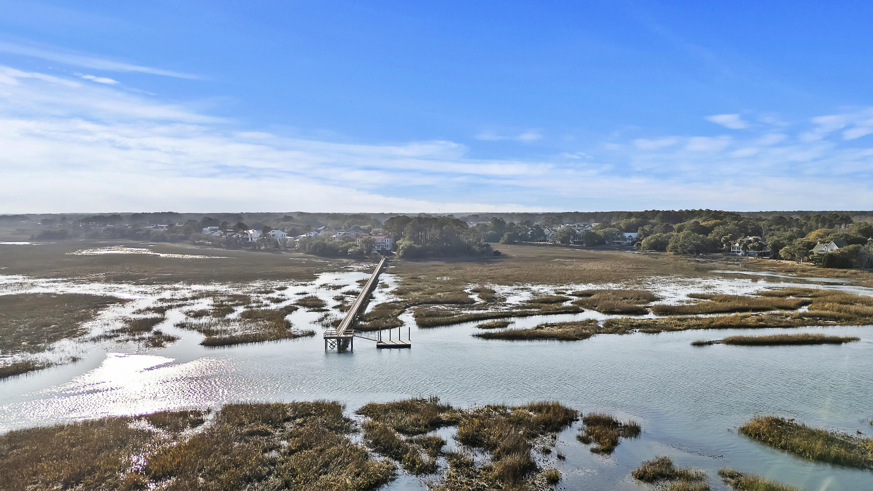4875 Sound View Drive Mount Pleasant, SC 29466 - Photo 26 of 32 DJI_20250206160813_0168_D