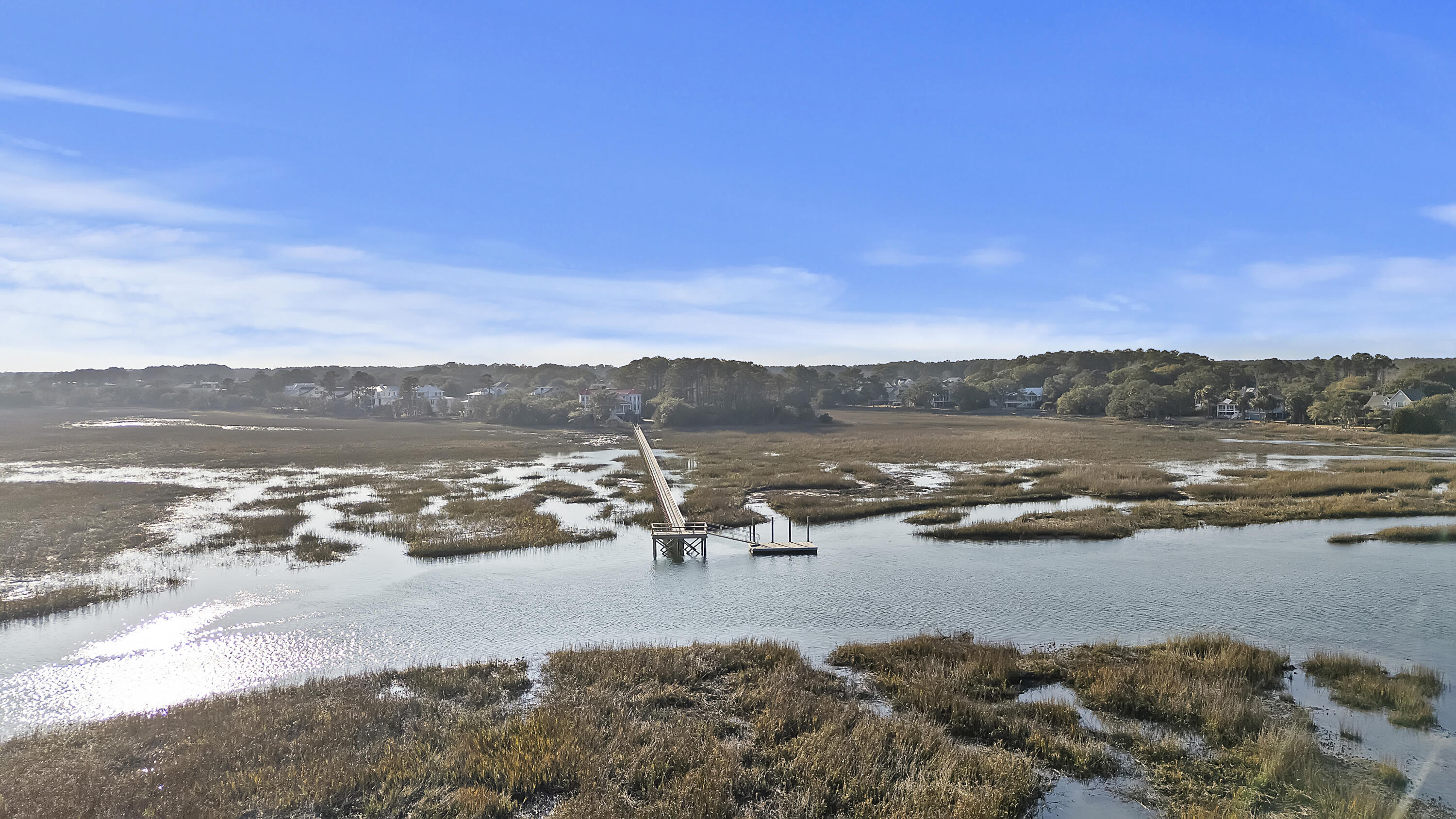 4875 Sound View Drive Mount Pleasant, SC 29466 - Photo 29 of 32 DJI_20250206161205_0186_D