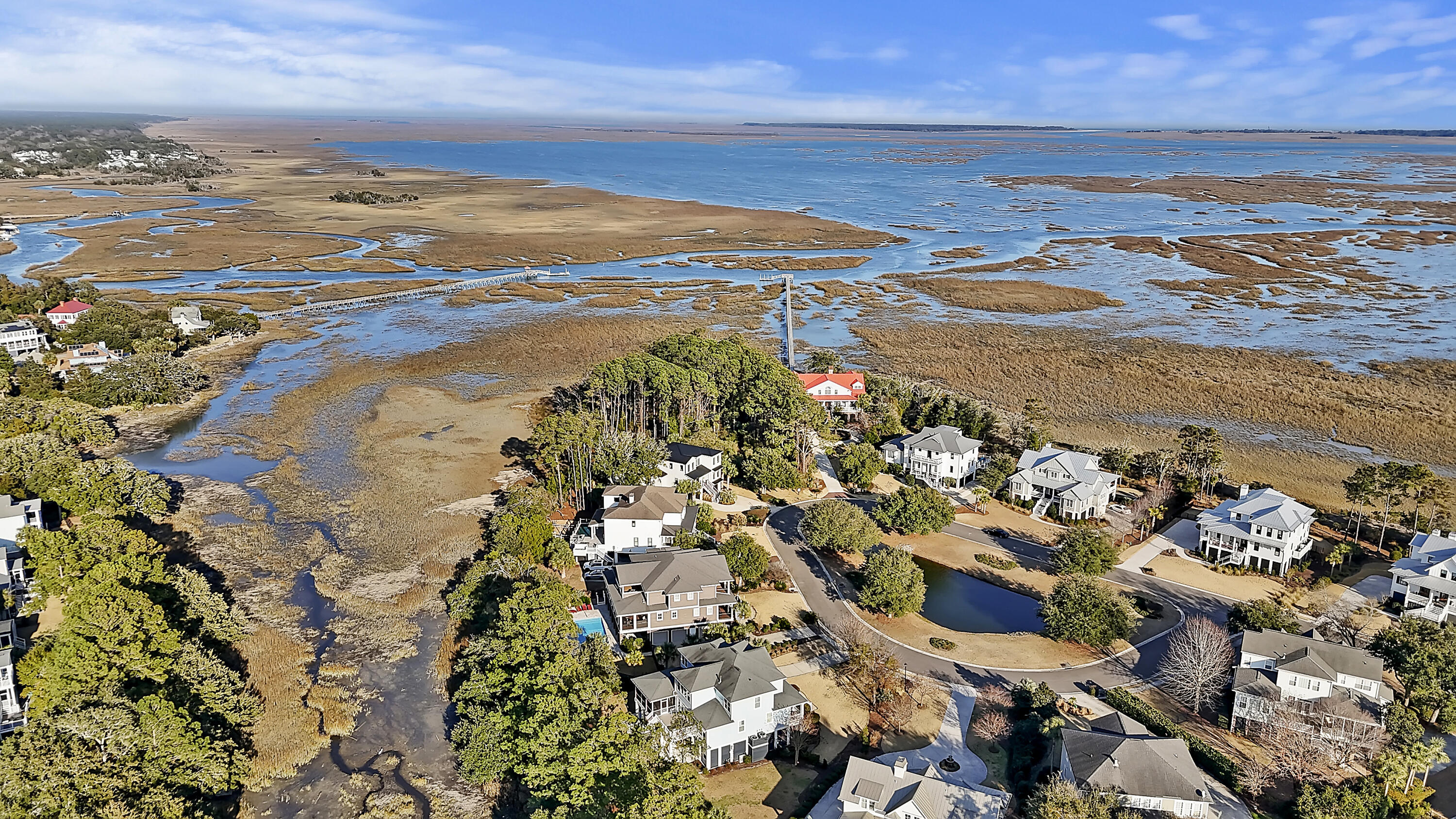 4875 Sound View Drive Mount Pleasant, SC 29466 - Photo 6 of 32 DJI_20250206160204_0126_D