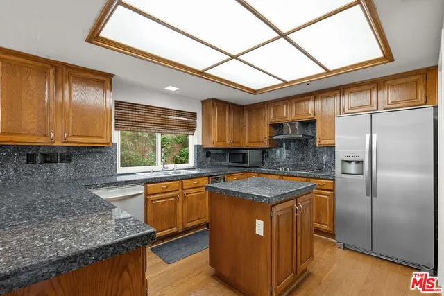 $6,500 | 17672 Bryan Place, Granada Hills, CA 91344