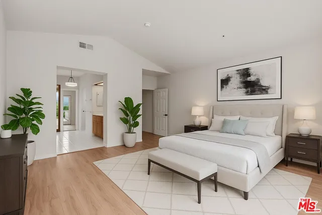 $6,500 | 17672 Bryan Place, Granada Hills, CA 91344