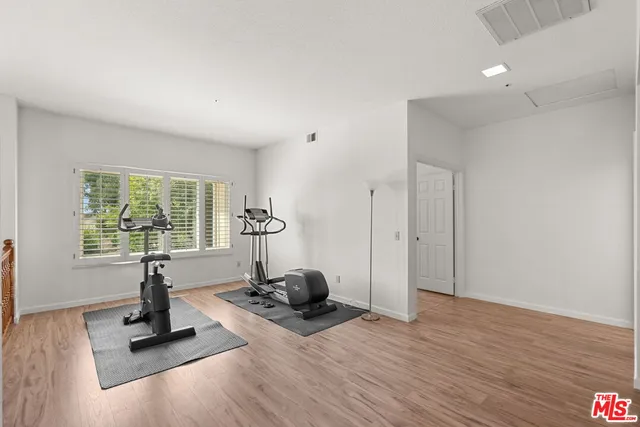 $6,500 | 17672 Bryan Place, Granada Hills, CA 91344