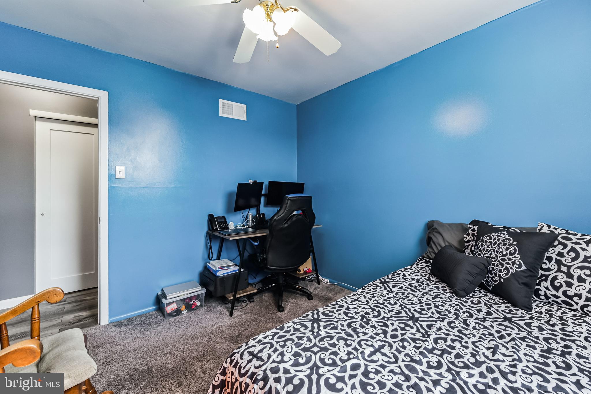 431 Densmore Road Philadelphia, PA 19116 - Photo 16 of 30 Gallery Image 16