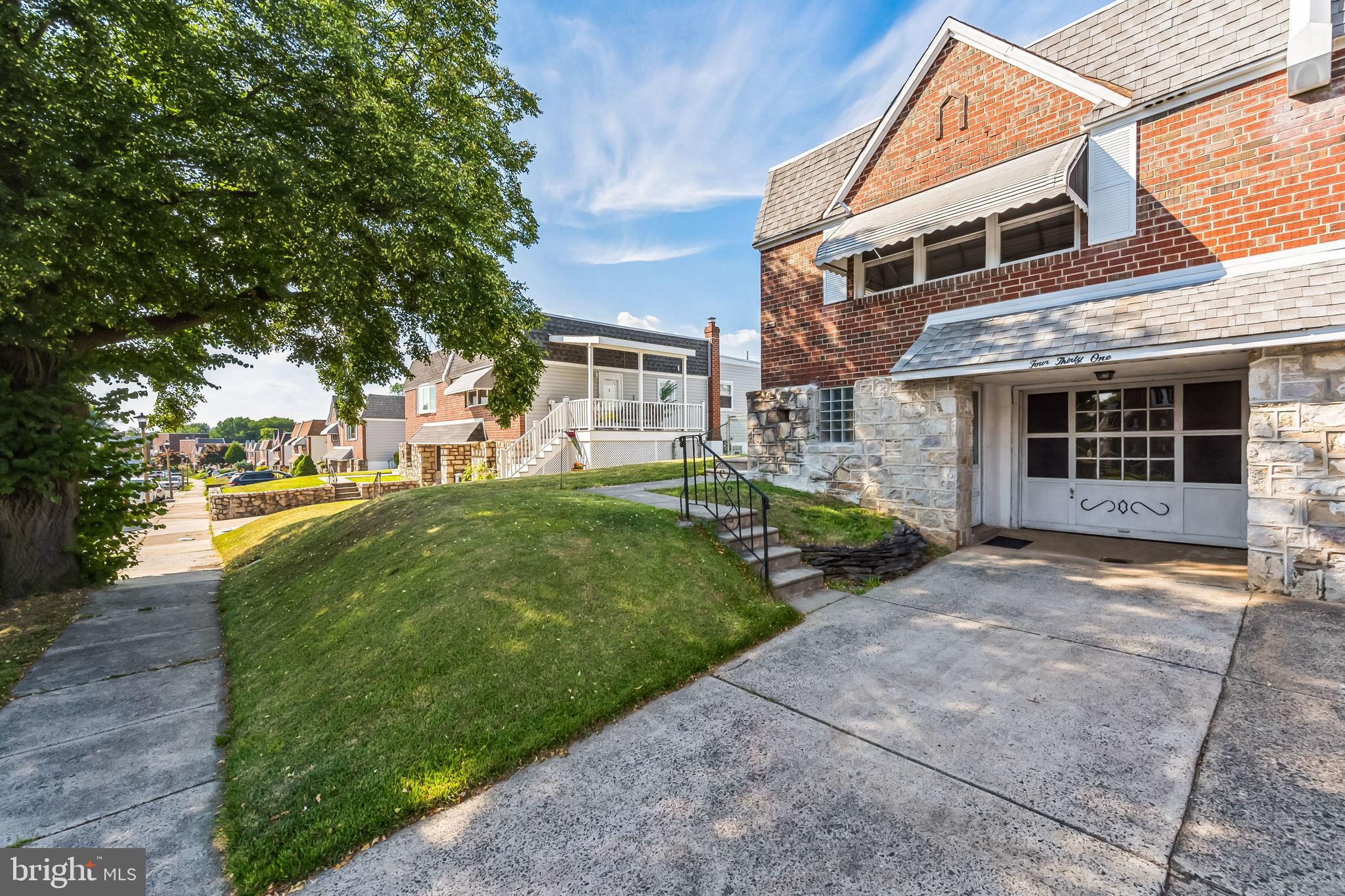 431 Densmore Road Philadelphia, PA 19116 - Photo 2 of 30 Gallery Image 2