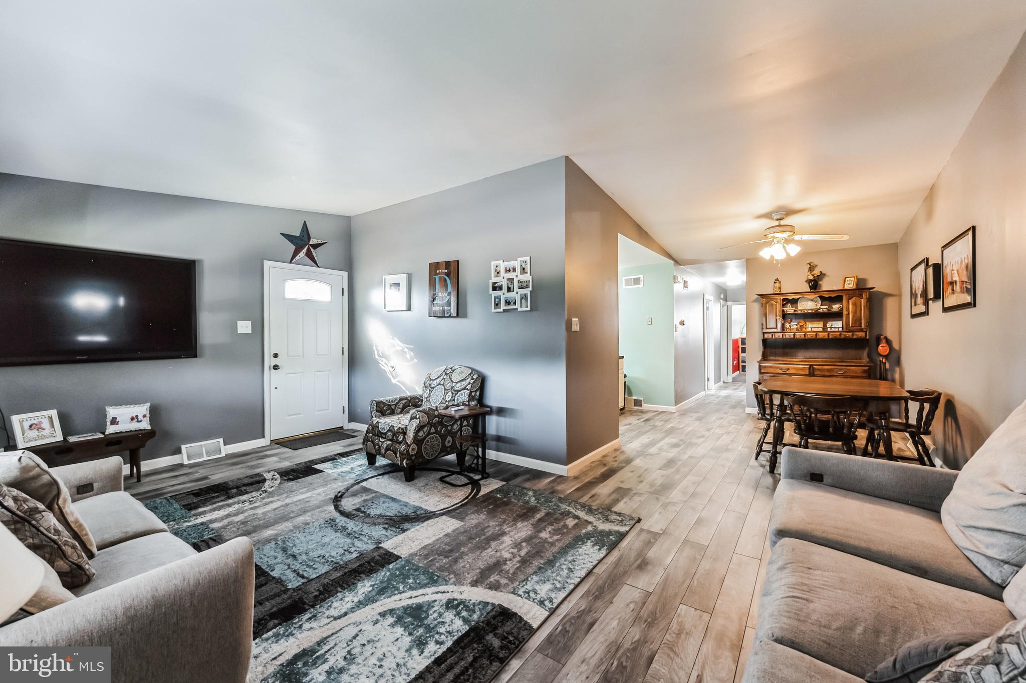 431 Densmore Road Philadelphia, PA 19116 - Photo 8 of 30 Gallery Image 8