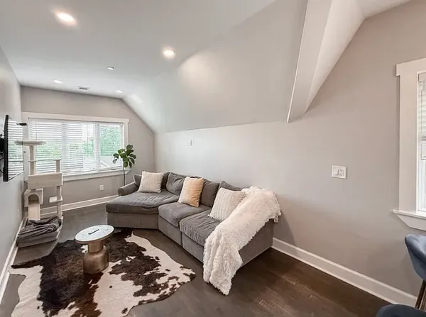$2,550 | 468 Salem Street, Unit 4, Malden, MA 02148