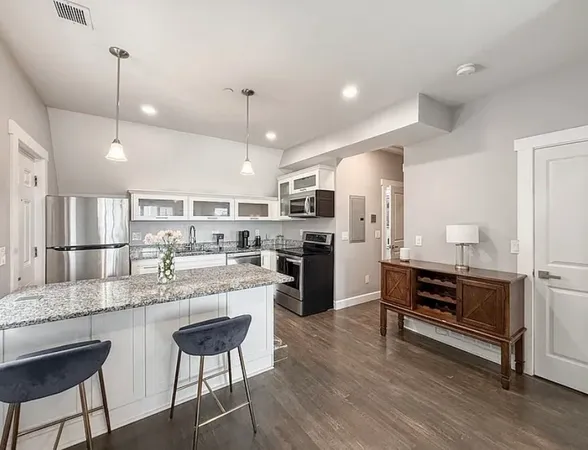 $2,550 | 468 Salem Street, Unit 4, Malden, MA 02148