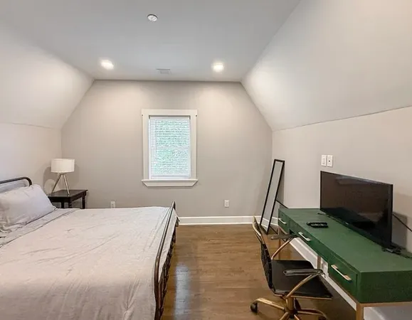 $2,550 | 468 Salem Street, Unit 4, Malden, MA 02148