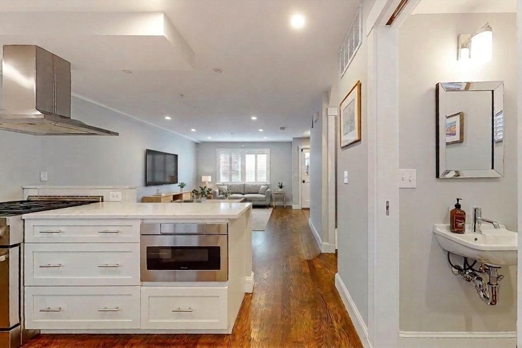 5 Atwood Square, Unit 5 Boston, MA 02130 - Photo 7 of 26