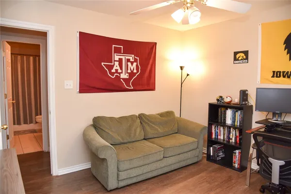 $1,800 | 3813 Oldenburg Lane, College Station, TX 77845