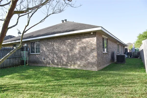 $1,800 | 3813 Oldenburg Lane, College Station, TX 77845