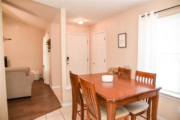 $1,800 | 3813 Oldenburg Lane, College Station, TX 77845