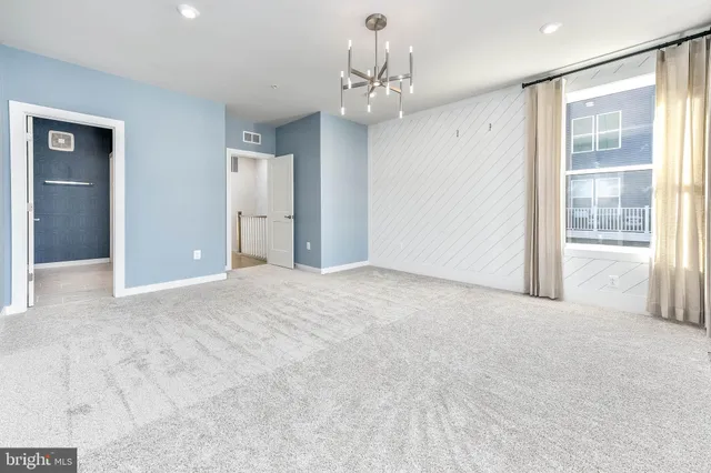 $3,600 | 4627 Olivine Drive, Unit 105, Chantilly, VA 20151