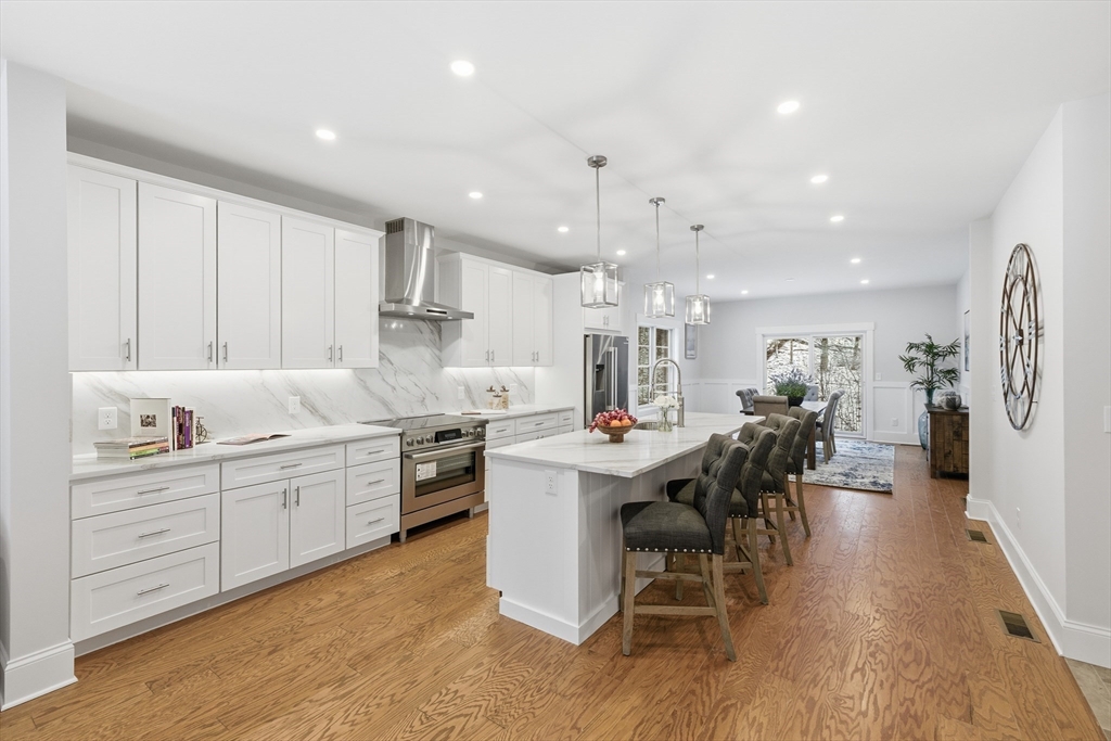 18 Evergreen Road Needham, MA 02494 - Photo 11 of 38