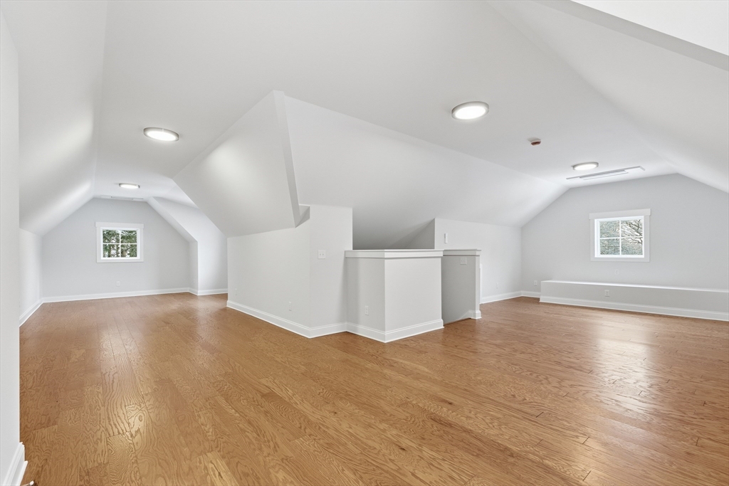 18 Evergreen Road Needham, MA 02494 - Photo 33 of 38