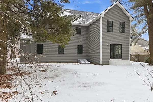 $2,149,500 | 18 Evergreen Road, Needham, MA 02494