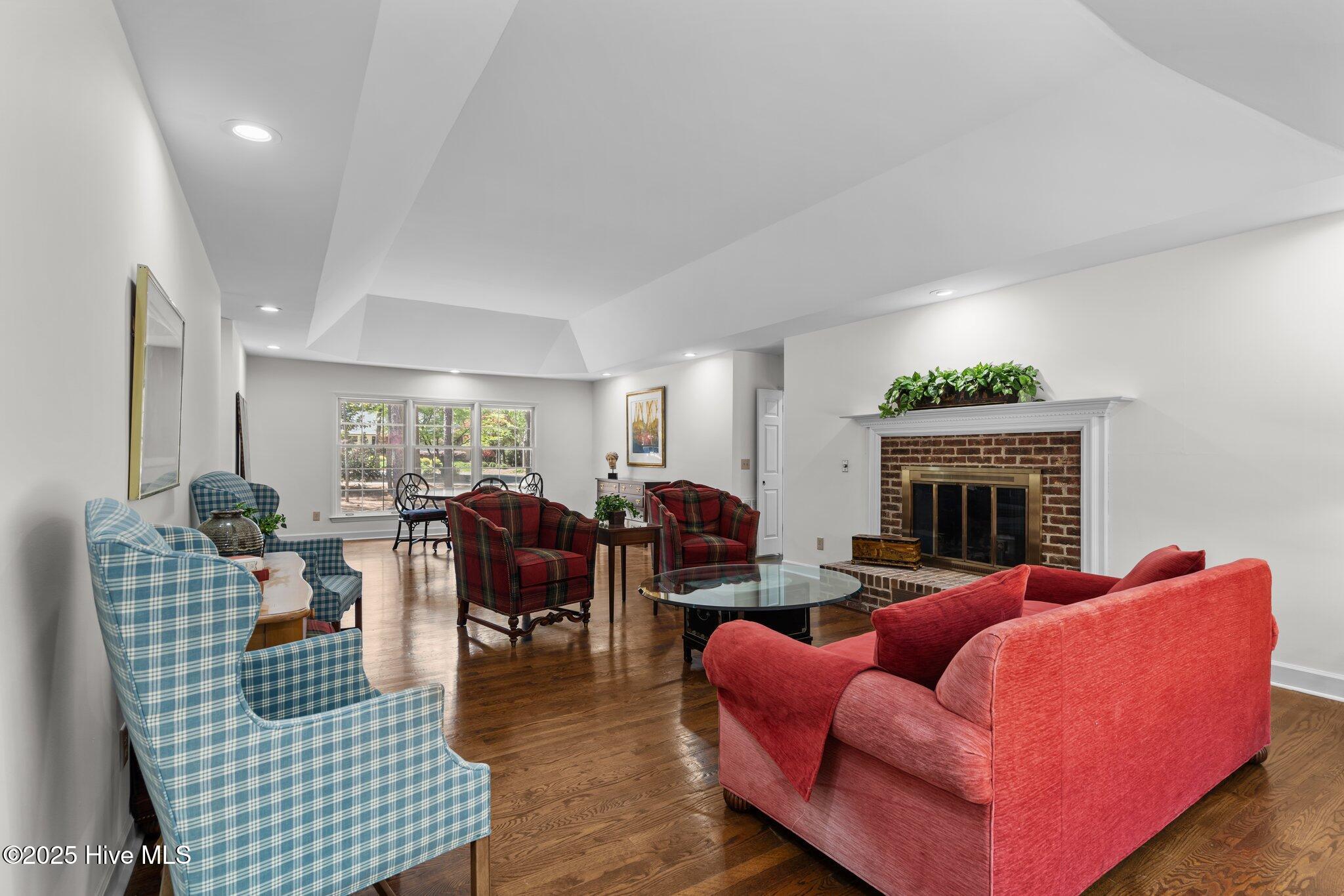 390 Donald Ross Drive Pinehurst, NC 28374 - Photo 13 of 37 23-web-or-mls-DSC00274