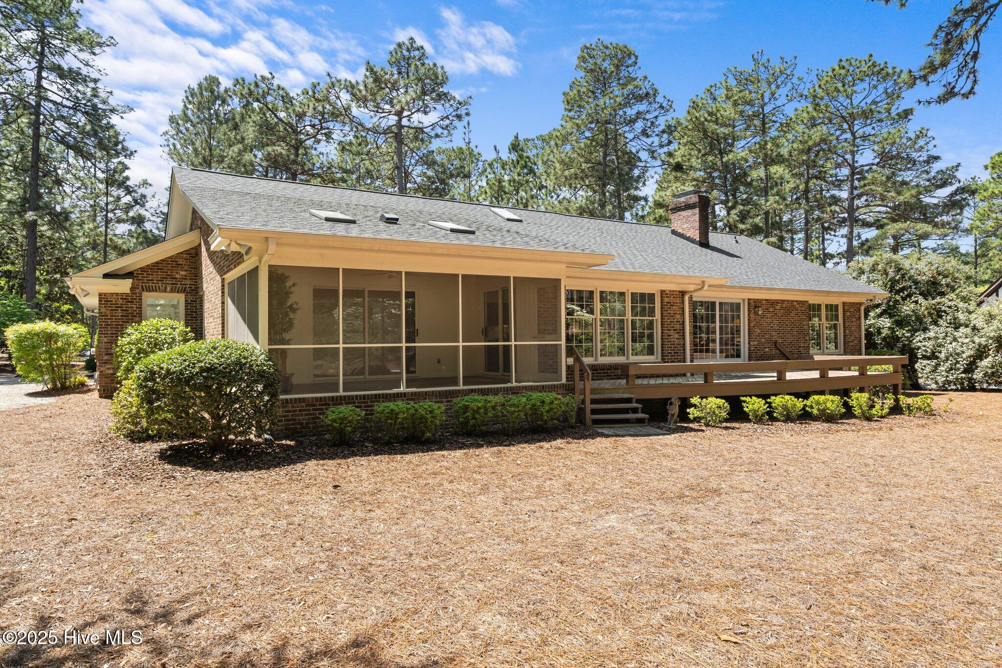 390 Donald Ross Drive Pinehurst, NC 28374 - Photo 2 of 37 45-web-or-mls-DSC00324
