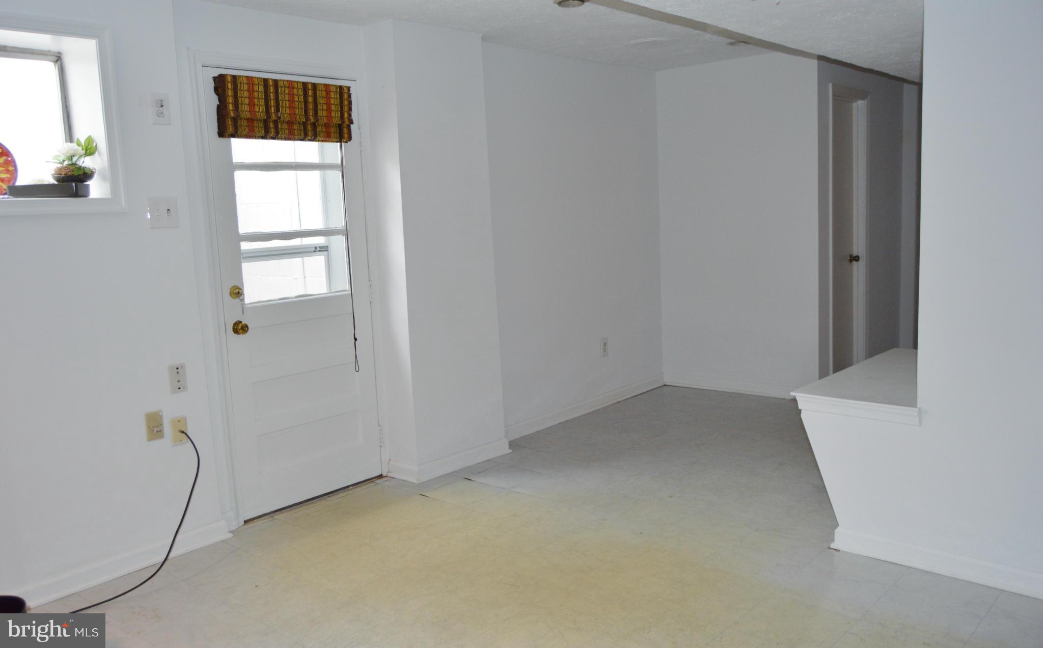 2017 Hopefield Road Silver Spring, MD 20905 - Photo 25 of 30 an empty room with windows