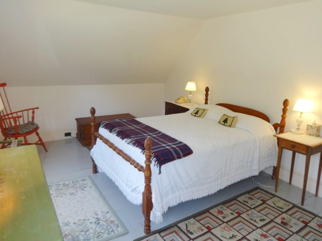 94 Dix Point Road Bernard, ME 04612 - Photo 13 of 20 Photo