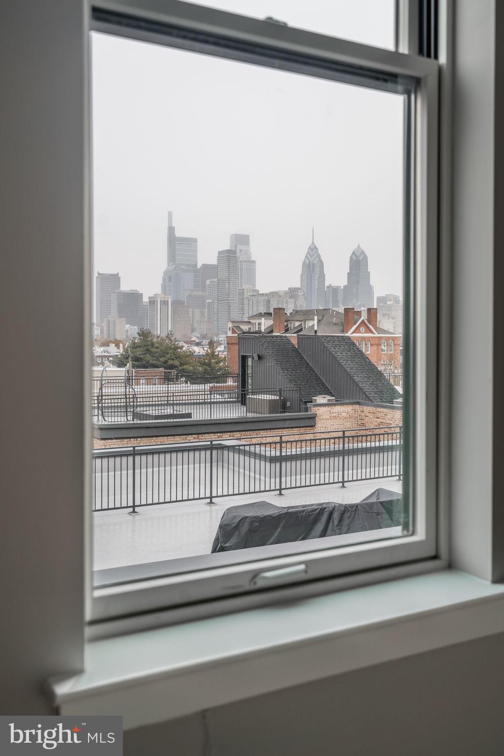 2401 Washington Avenue, Unit 5D Philadelphia, PA 19146 - Photo 12 of 18 a view of a window