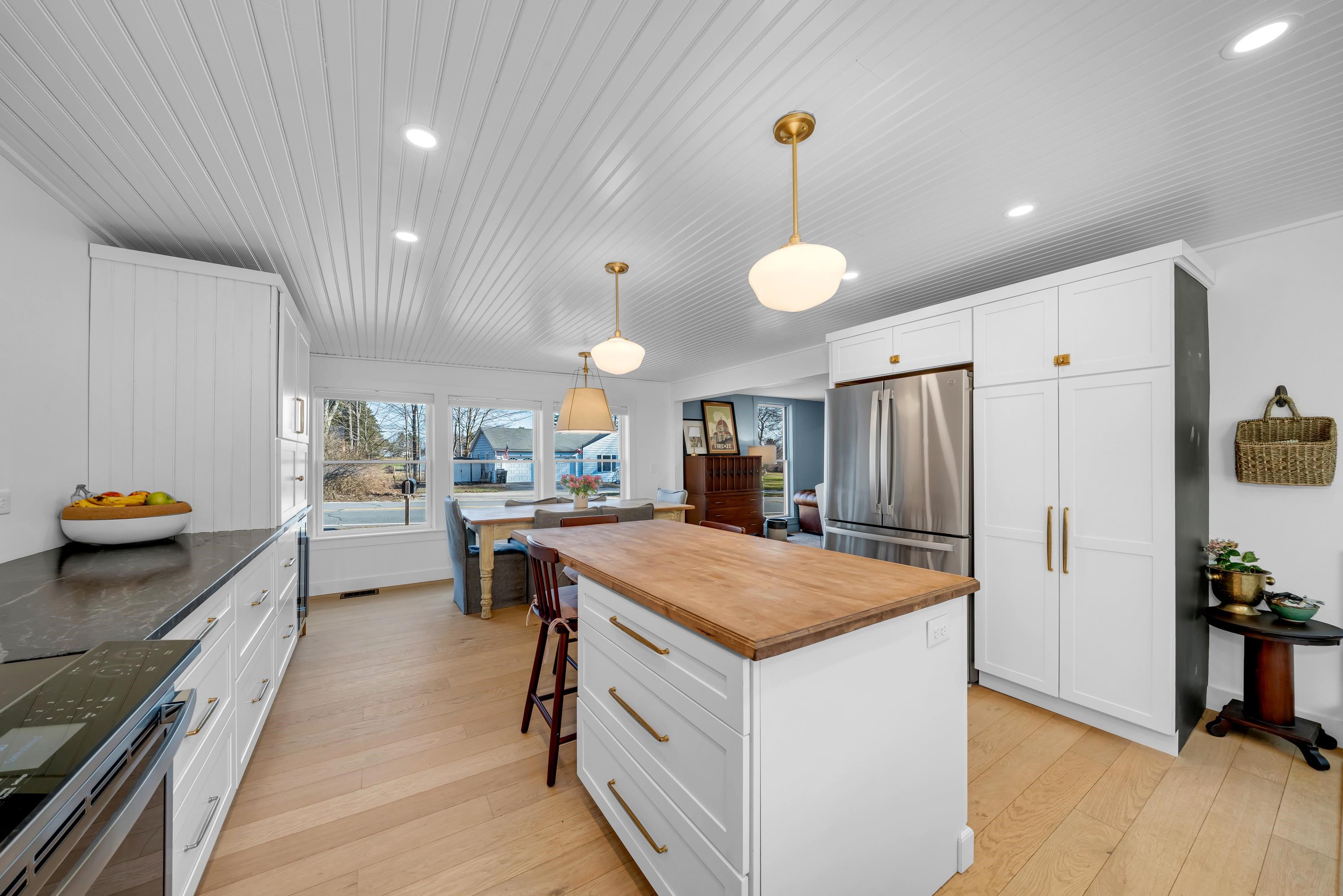 54 Middle Road Brentwood, NH 03833 - Photo 7 of 57 Gallery Image 7