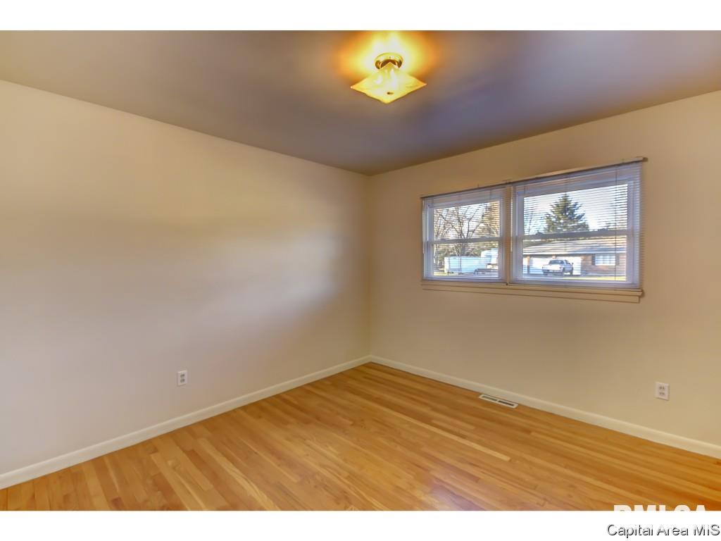 8 Nightingale Drive Springfield, IL 62711 - Photo 15 of 20 Gallery Image 15