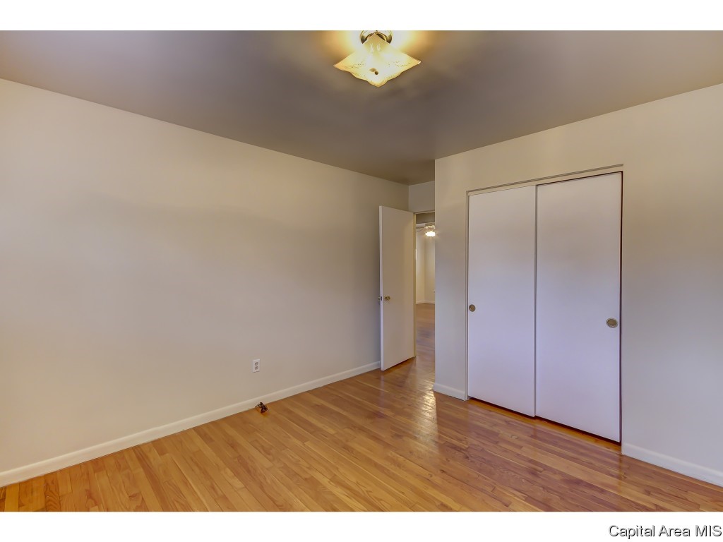 8 Nightingale Drive Springfield, IL 62711 - Photo 16 of 20 Gallery Image 16