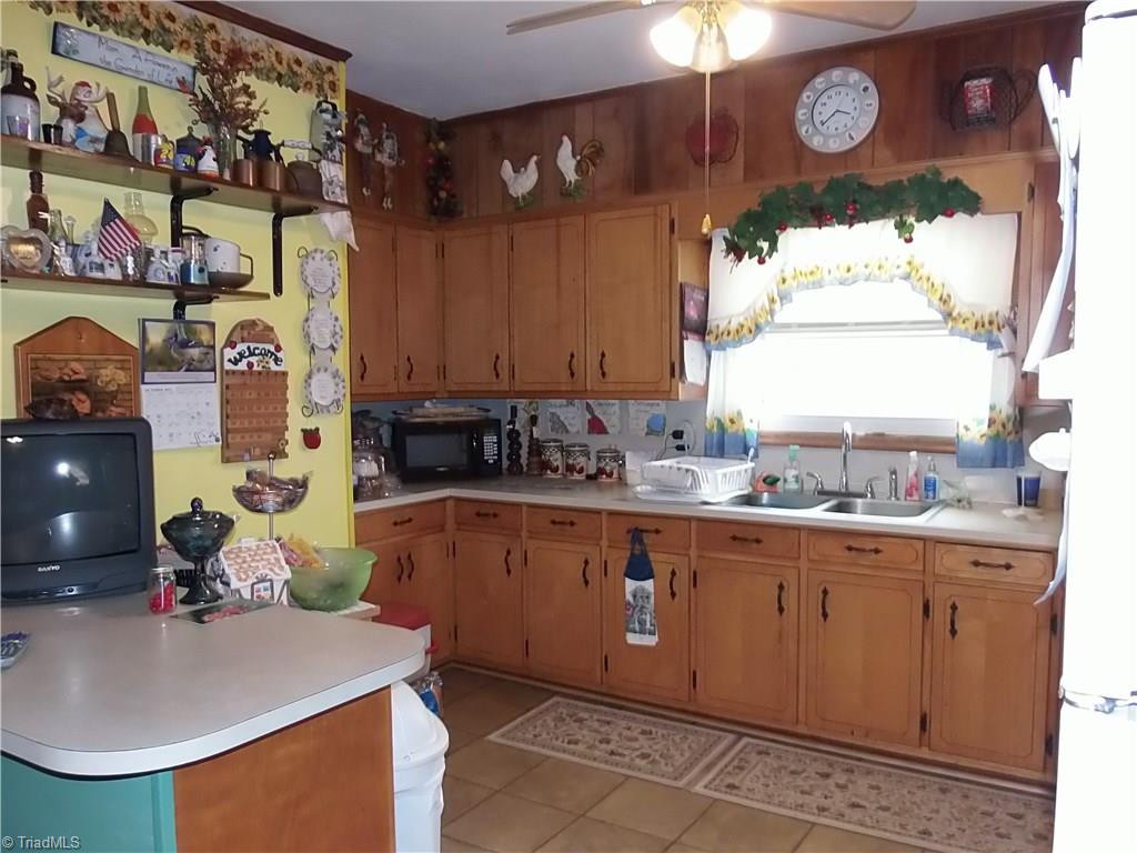 132 Bray Ford Road Dobson, NC 27017 - Photo 13 of 19 Gallery Image 13