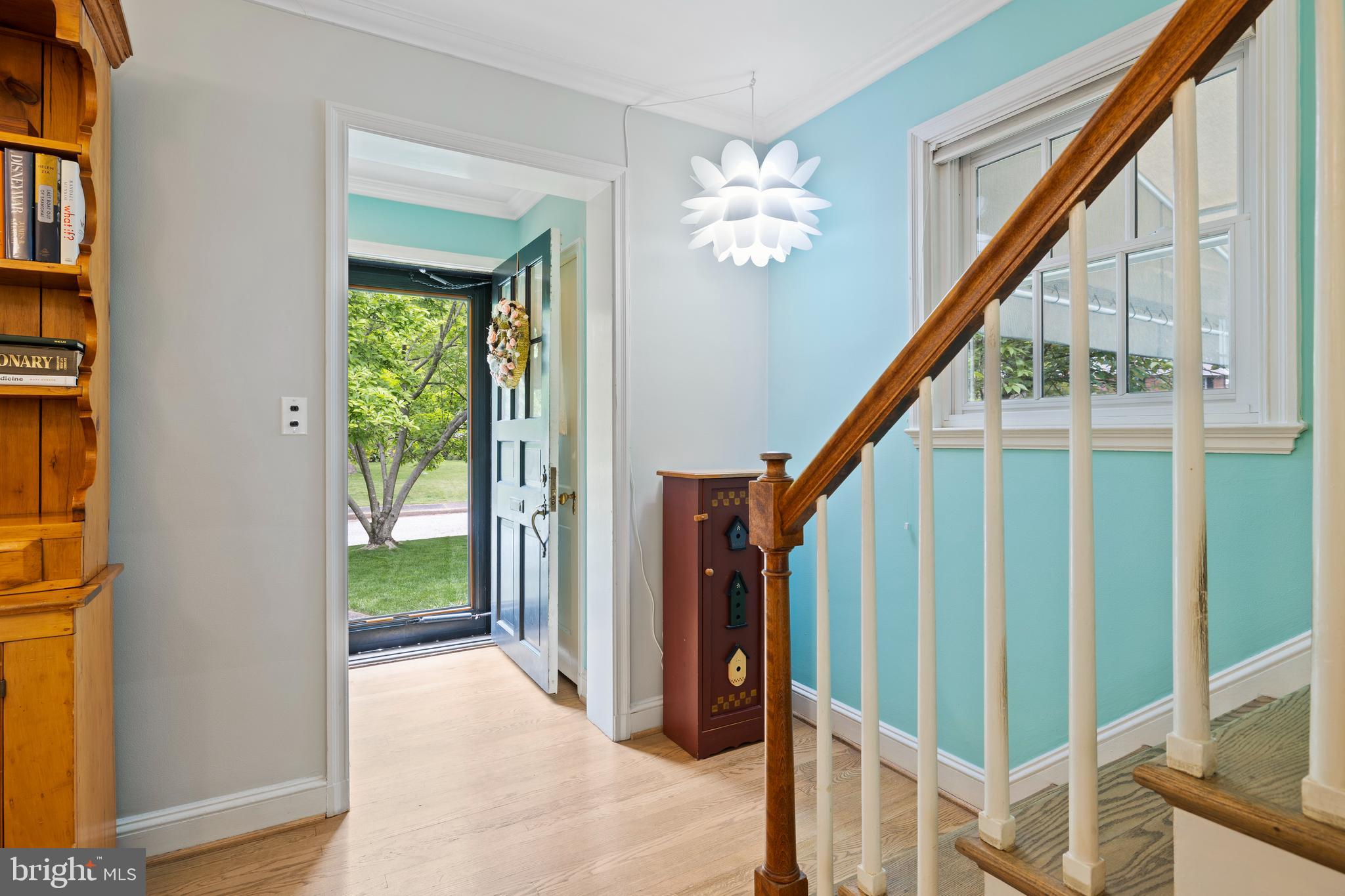 307 Broadmoor Road Baltimore, MD 21212 - Photo 6 of 55 There are lovely hardwood floors throughout