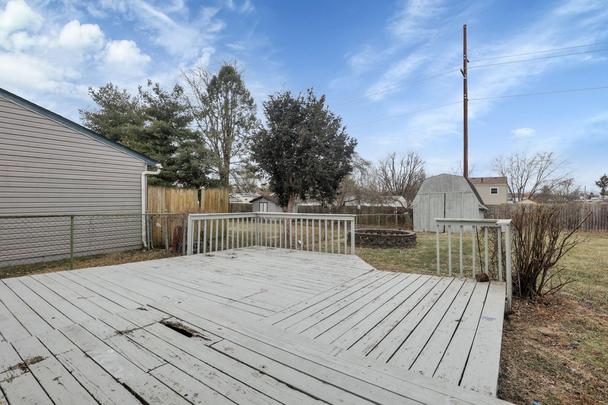 5414 Paladim Road Columbus, OH 43232 - Photo 44 of 51 44-web-or-mls-0N4A5020