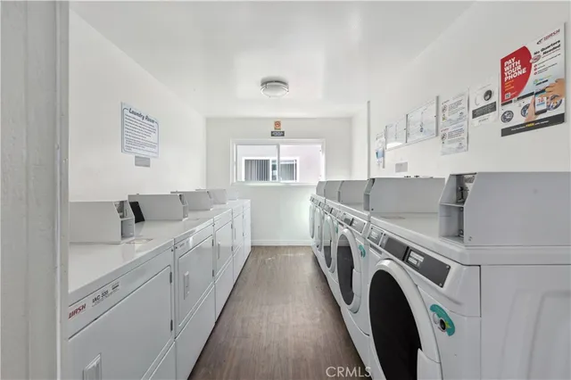 $1,750 | 3710 Garnet Street, Unit 205, Torrance, CA 90503