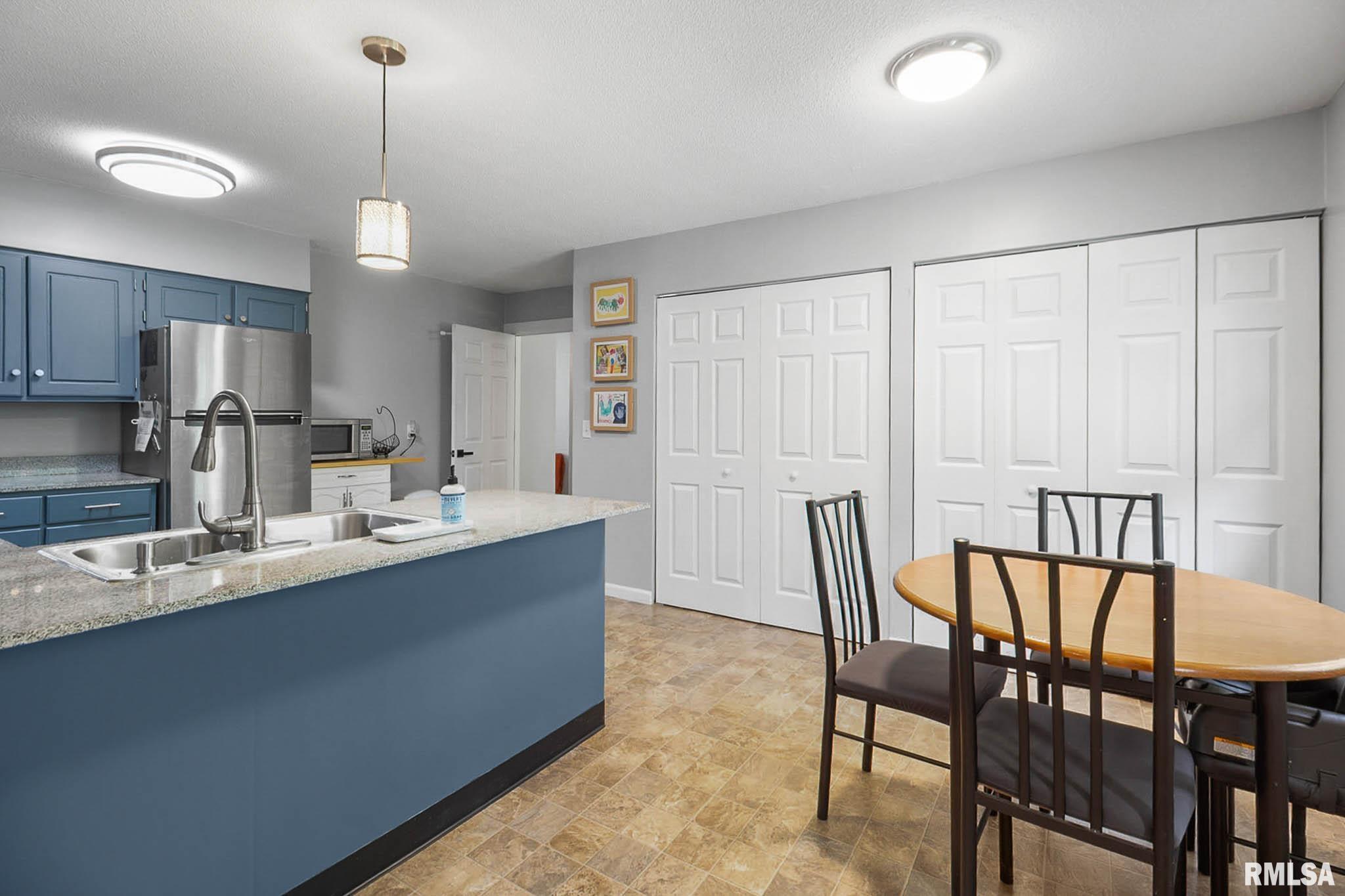 124 Spring Arbor Drive Carbondale, IL 62902 - Photo 12 of 41
