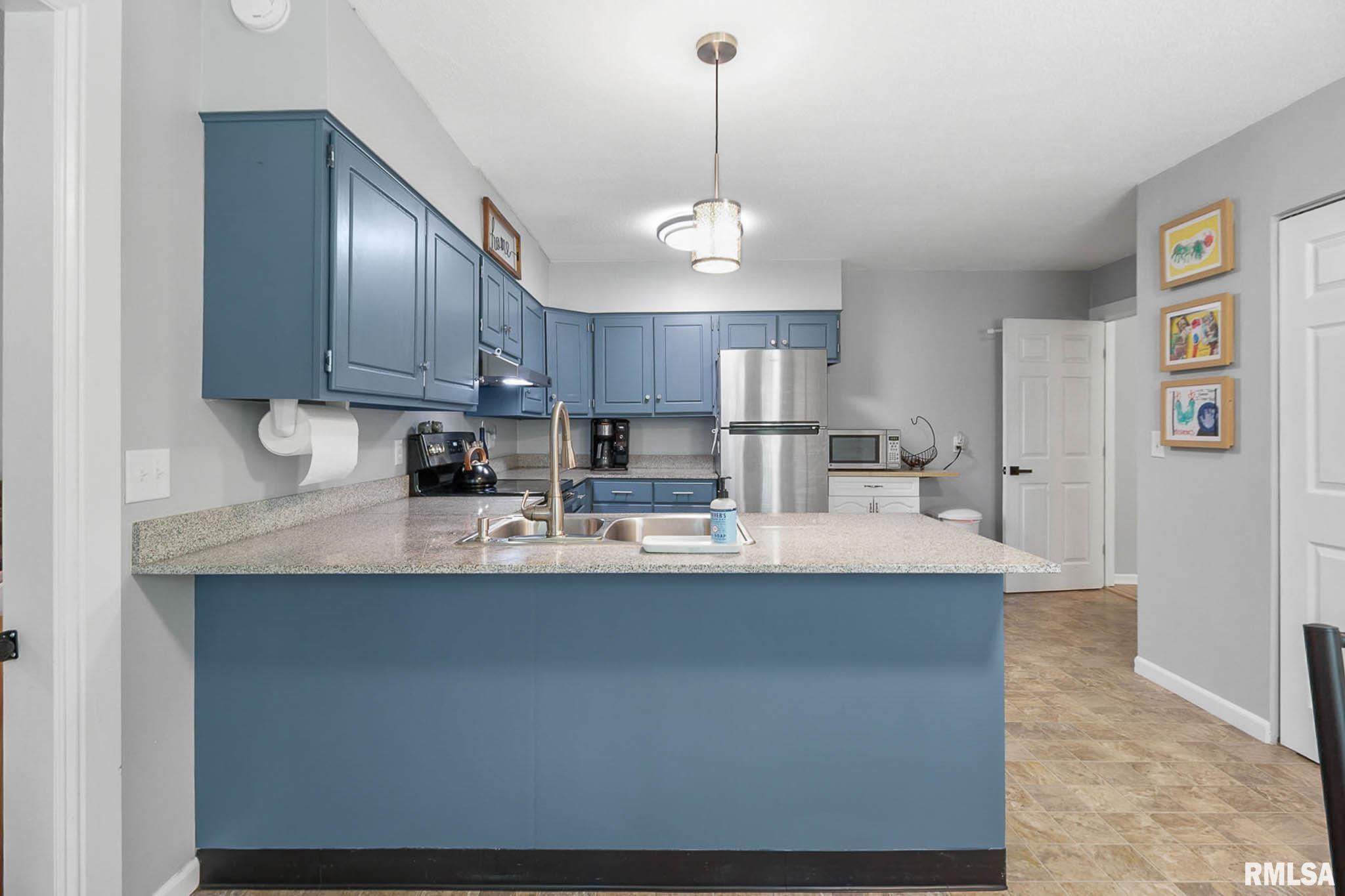 124 Spring Arbor Drive Carbondale, IL 62902 - Photo 13 of 41