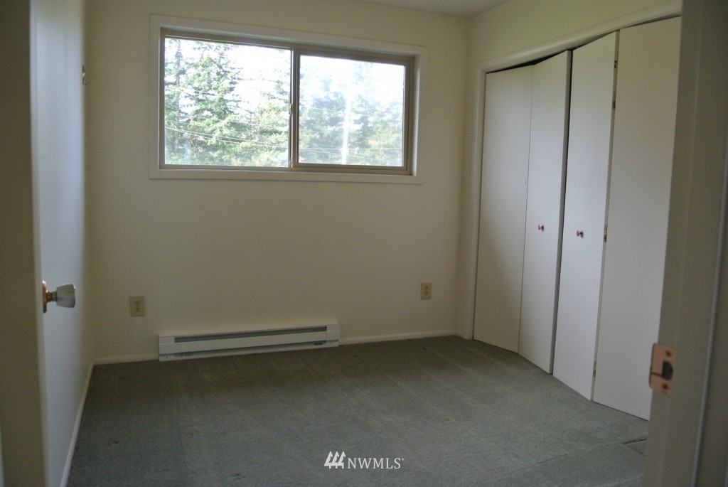 5634 Hannegan Road Bellingham, WA 98226 - Photo 13 of 15