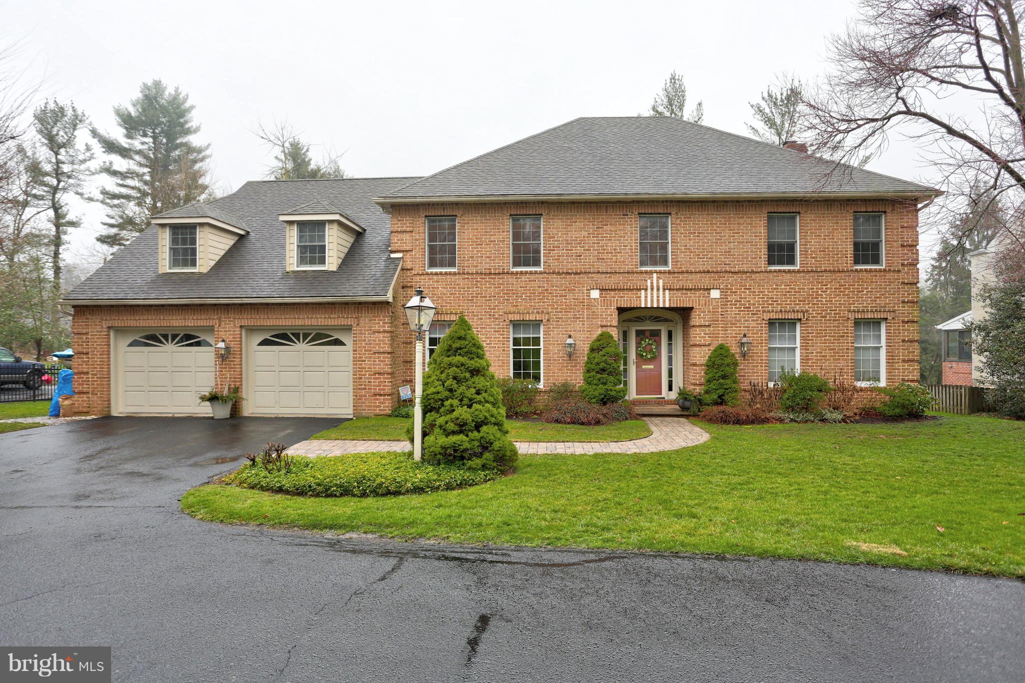 1526 Ridge Road Lancaster, PA 17603 - Photo 1 of 38 Front View