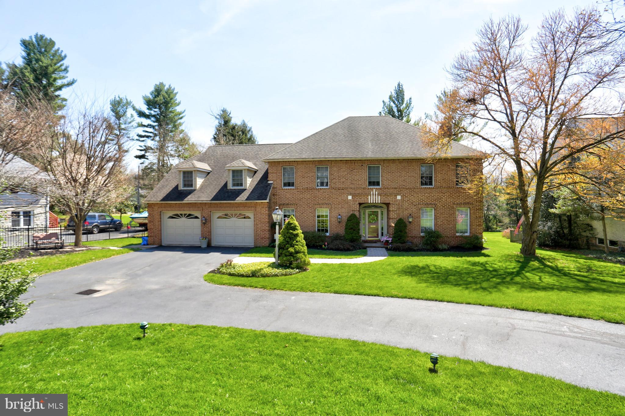 1526 Ridge Road Lancaster, PA 17603 - Photo 3 of 38 Front View 3