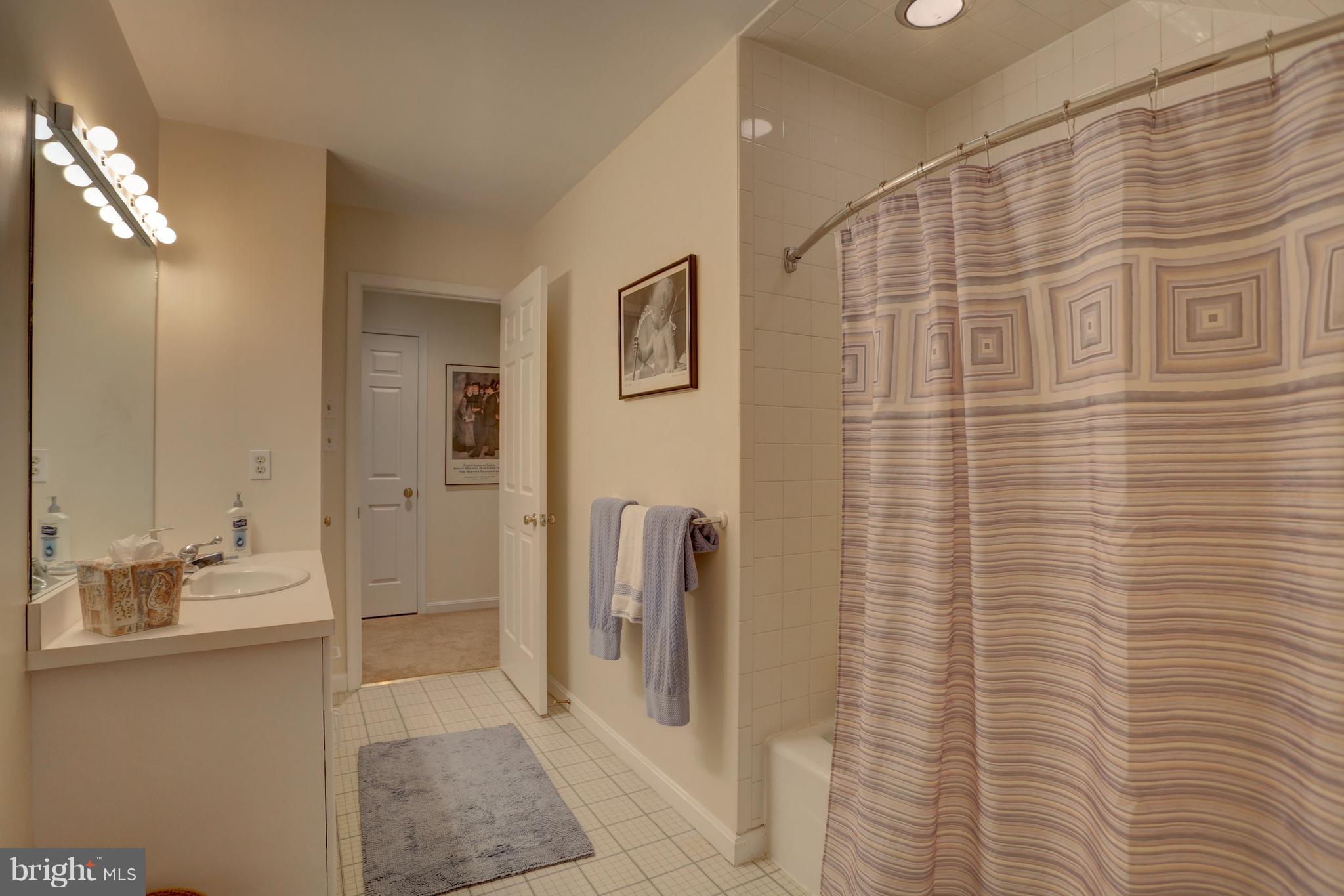 1526 Ridge Road Lancaster, PA 17603 - Photo 30 of 38 Full Bath 3