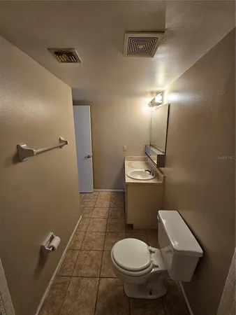 $1,275 | 8225 Fairways Circle, Unit F102, Ocala, FL 34472