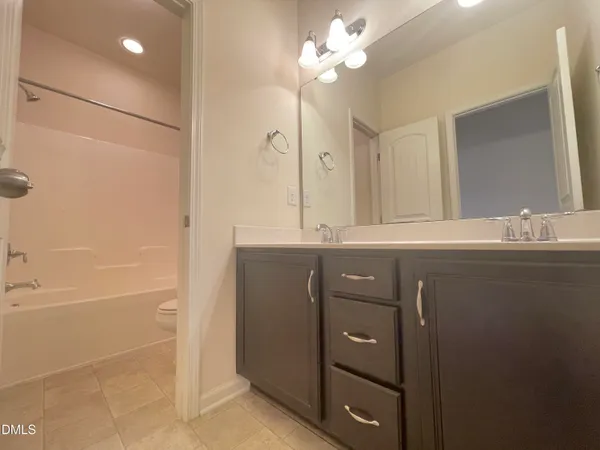 $2,095 | 429 Manchester Park Lane, Morrisville, NC 27560