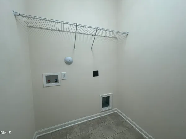 $2,095 | 429 Manchester Park Lane, Morrisville, NC 27560