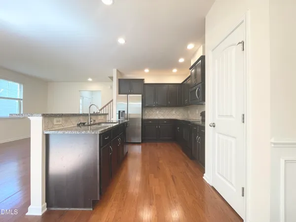 $2,095 | 429 Manchester Park Lane, Morrisville, NC 27560