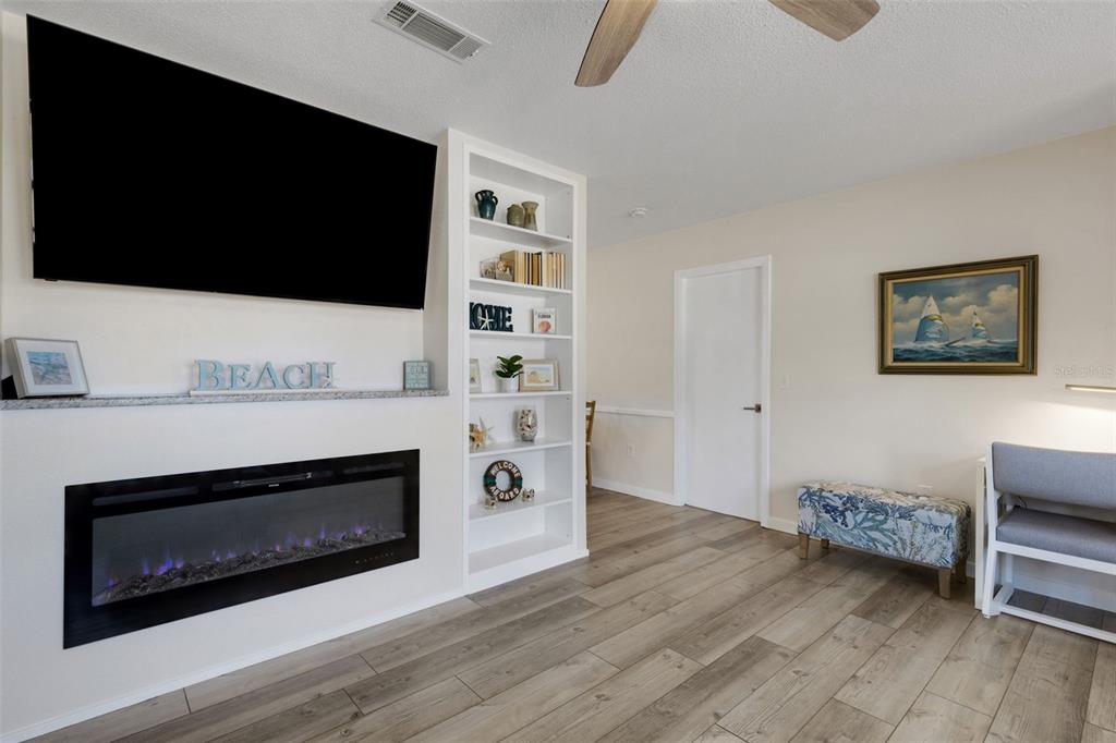 5231 Pompano Road Venice, FL 34293 - Photo 10 of 31