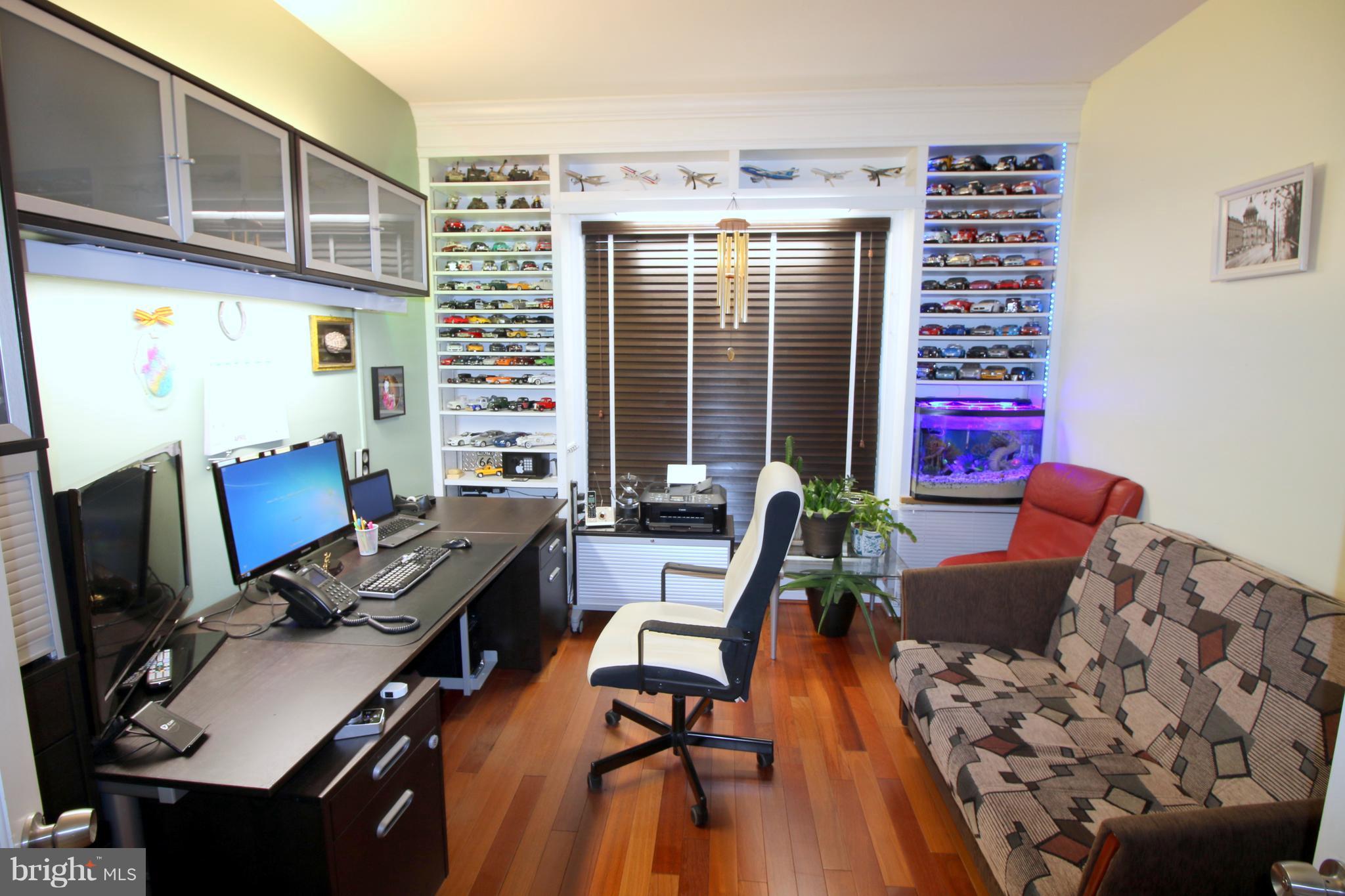12493 Fox View Way Reston, VA 20191 - Photo 10 of 30 Office