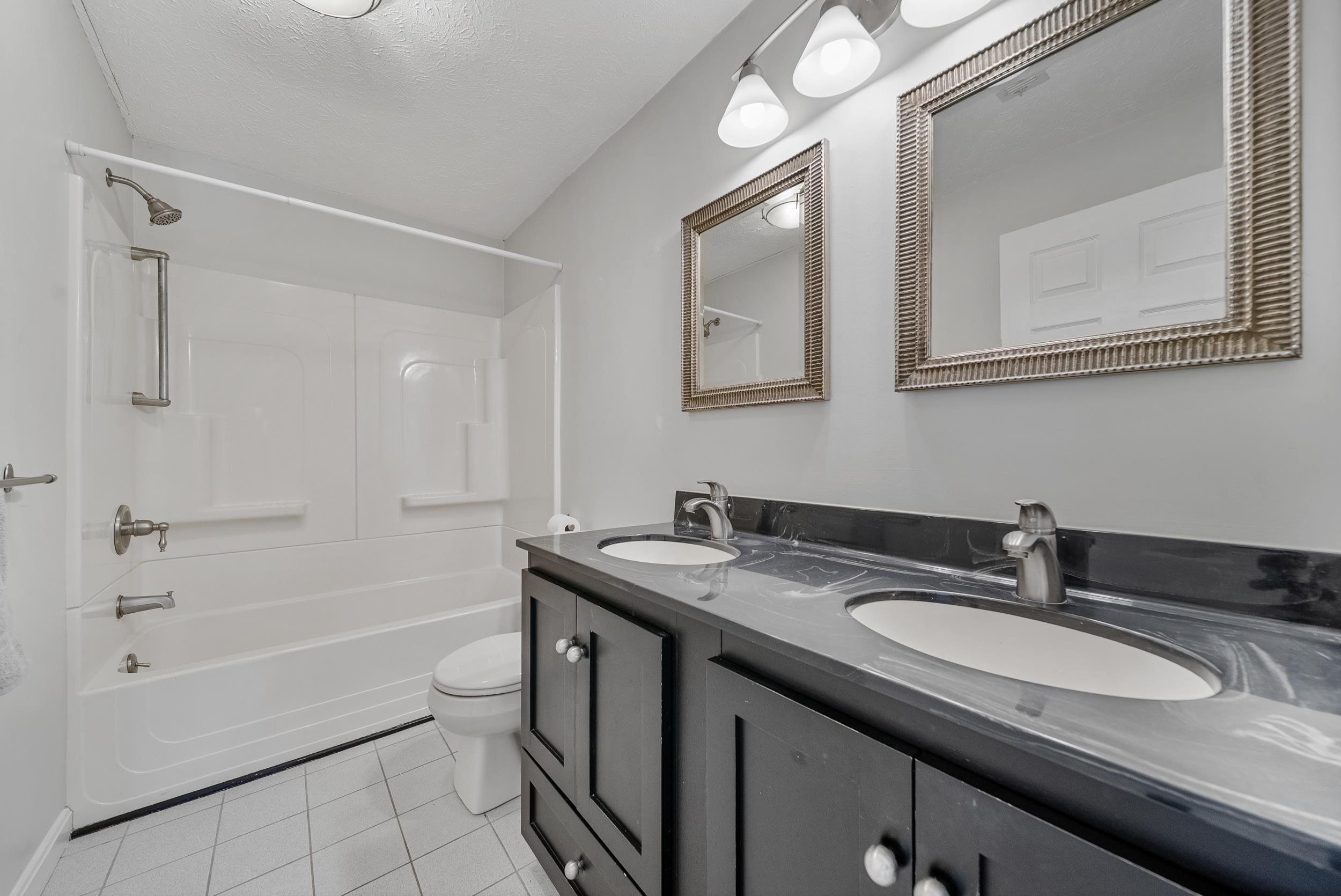 20 Larson Drive, Unit 20 Hampstead, NH 03841 - Photo 13 of 33