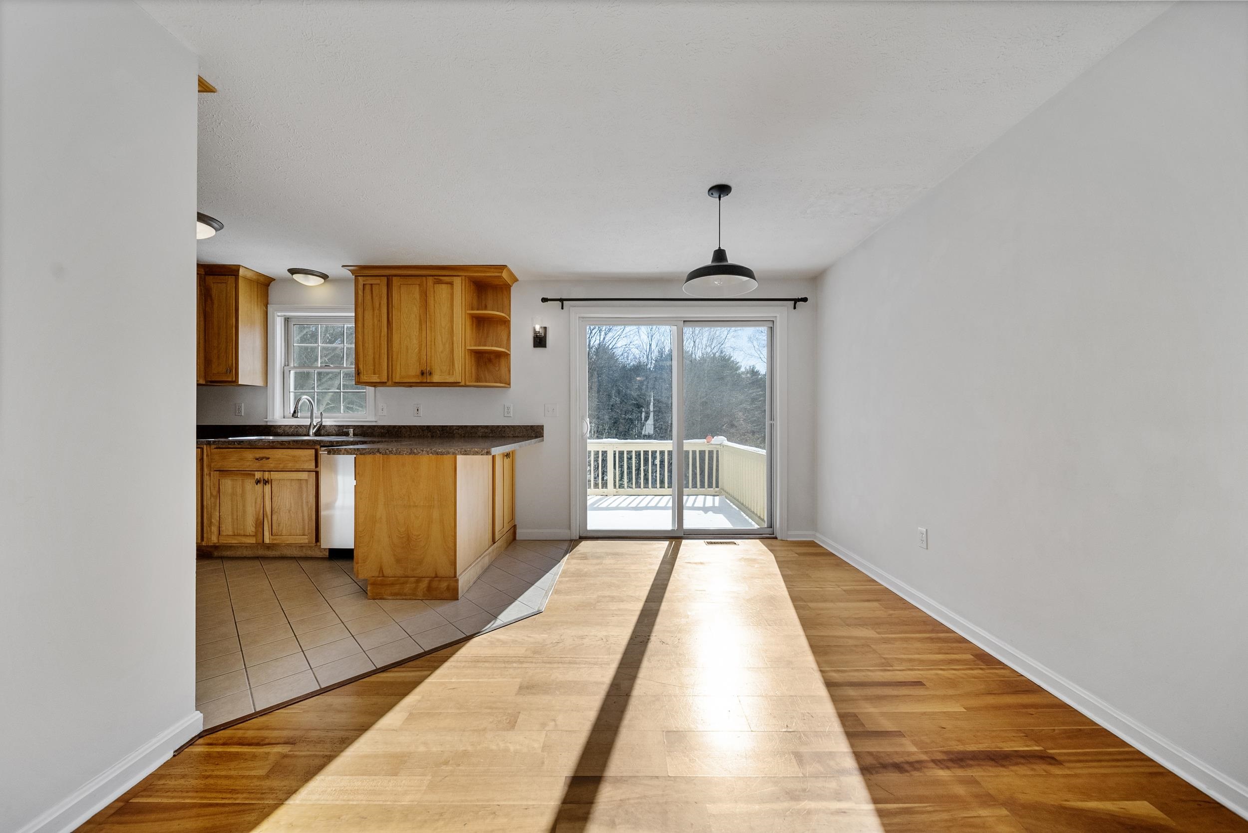 20 Larson Drive, Unit 20 Hampstead, NH 03841 - Photo 7 of 33