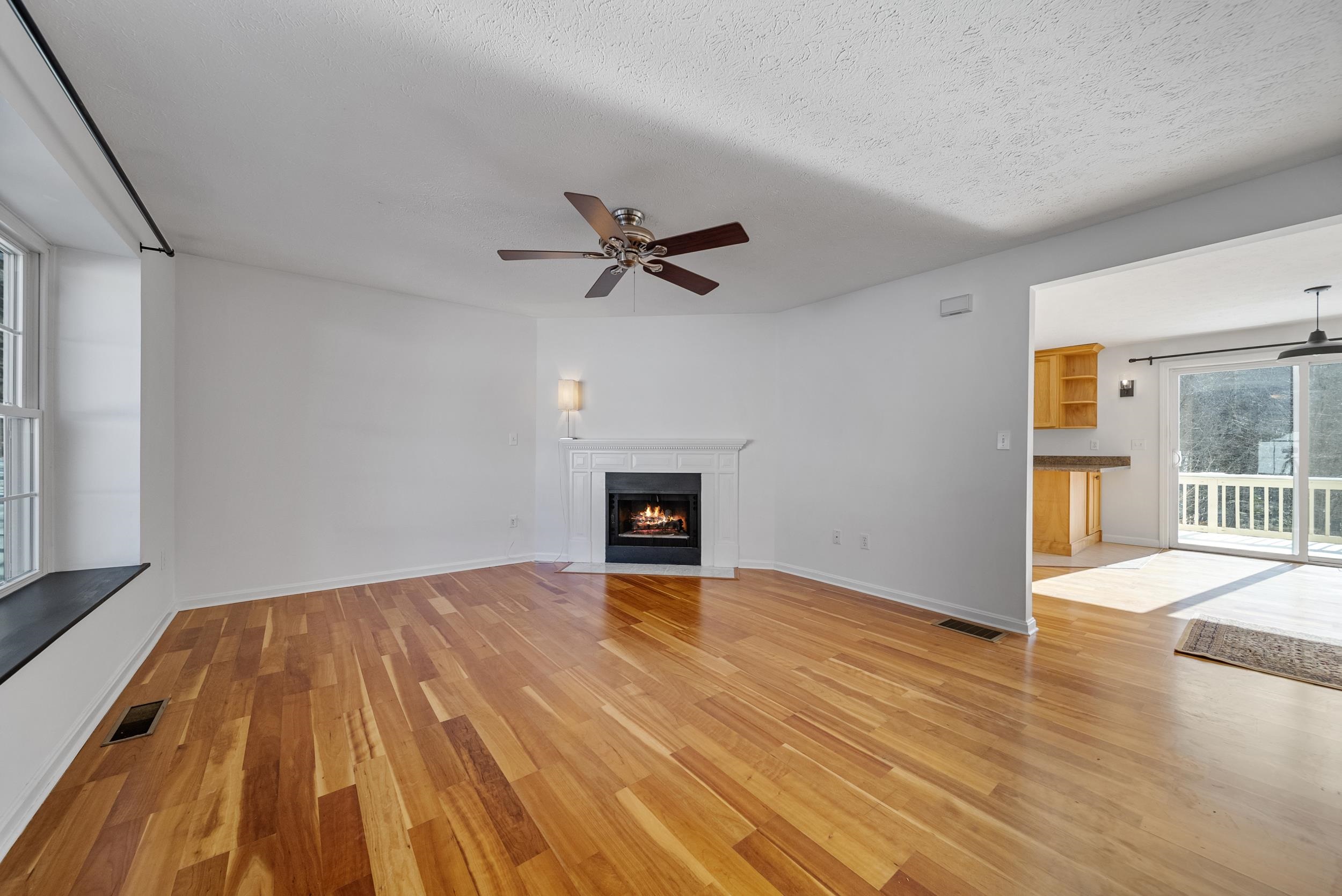 20 Larson Drive, Unit 20 Hampstead, NH 03841 - Photo 9 of 33