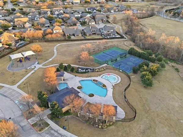 $1,995 | 10736 Traymore Drive, Fort Worth, TX 76244