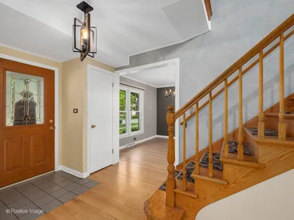 $749,900 | 113 Oak Street, Elmhurst, IL 60126