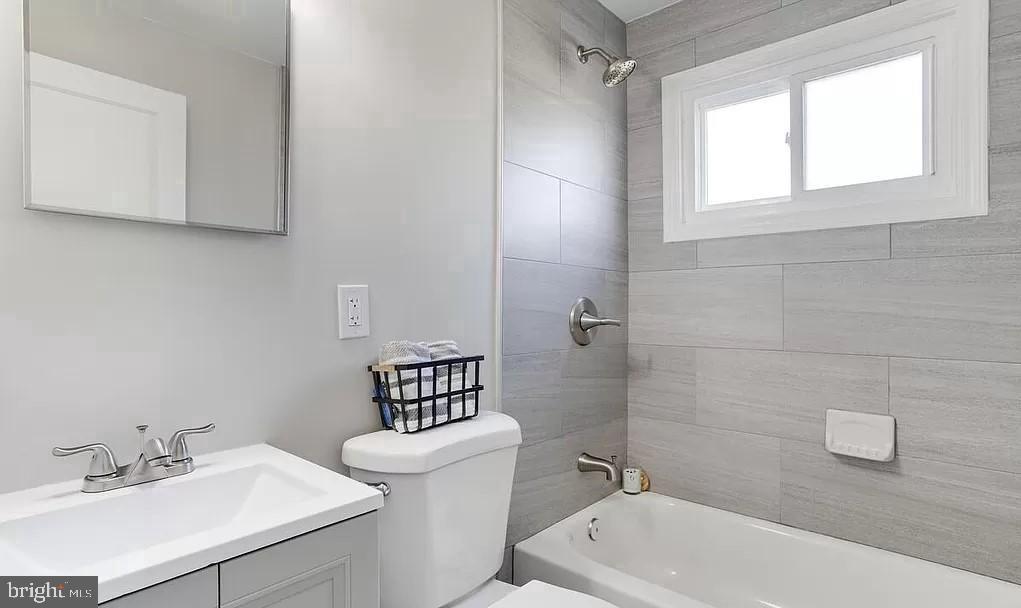 1046 Elm Road Halethorpe, MD 21227 - Photo 12 of 22 Bathroom (Previous List Pics)